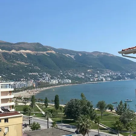 The Rooftop דירה Vlorë